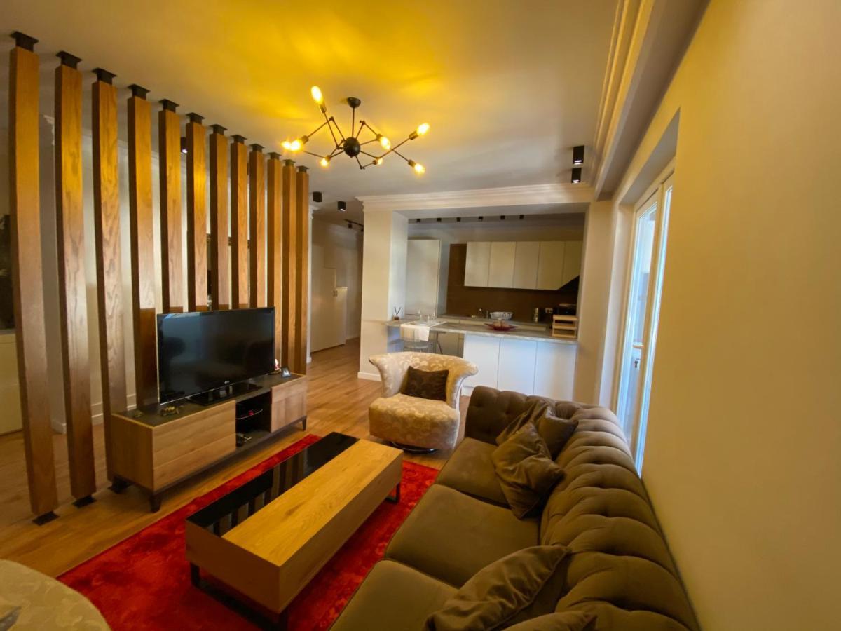 Mel'S Place تيرانا المظهر الخارجي الصورة